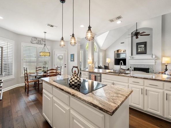 1502  Mallard Circle , Mansfield Texas 76063