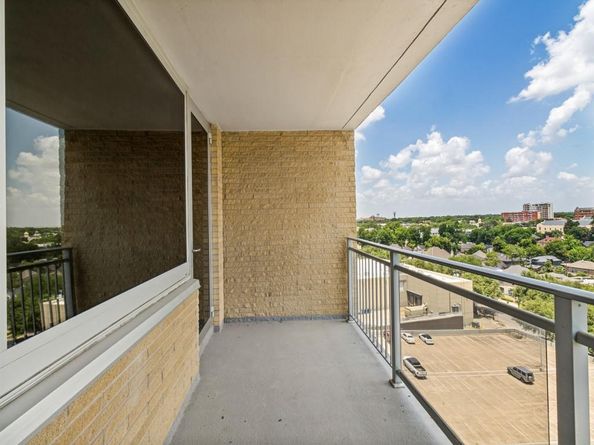 3883  Turtle Creek Boulevard  1417, Dallas Texas 75219