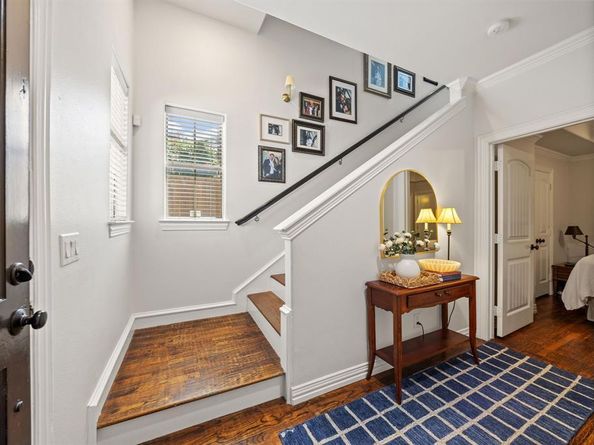 1922  Euclid Avenue  D, Dallas Texas 75206