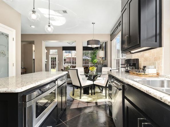 8013  Pretoria Place , Fort Worth Texas 76123