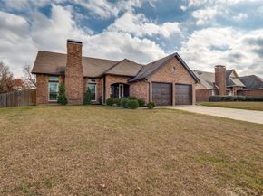 1017  Meadow Creek Drive , Lancaster Texas 75146