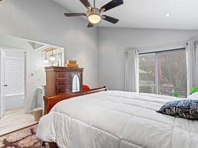 2706  Meadow Bluff Lane , Dallas Texas 75237