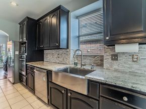 9  Losana Court , Mansfield Texas 76063