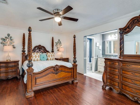 1028  Rosewood  , DeSoto Texas 75115