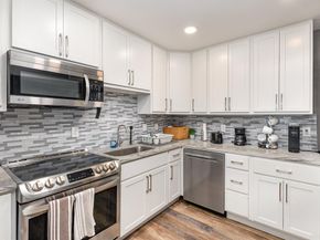 5051  Les Chateaux Drive  138, Dallas Texas 75235