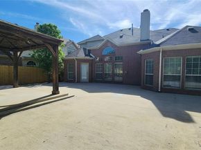 5207 W Cove Way , Grand Prairie Texas 75052