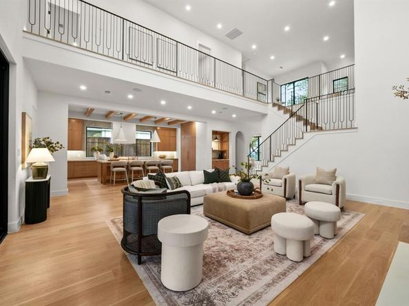 6814  Dalhart Lane , Dallas Texas 75214