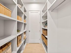 4322  Sexton Lane , Dallas Texas 75229