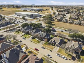 5709  Christy Lane , Haltom City Texas 76137