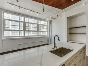 2600 W 7th Street  1613, Fort Worth Texas 76107