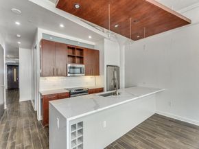 2600 W 7th Street  1613, Fort Worth Texas 76107