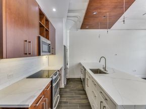 2600 W 7th Street  1613, Fort Worth Texas 76107