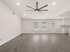 2000  Knollwood Lane , Carrollton Texas 75006