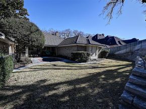 2300  Woodsong Trail , Arlington Texas 76016