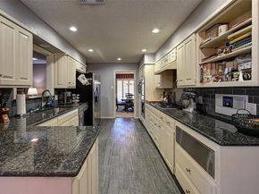 2300  Woodsong Trail , Arlington Texas 76016