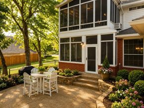 6521  Lynch Lane , Garland Texas 75044