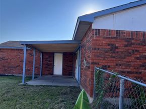 8506  Woodside Road , Rowlett Texas 75088