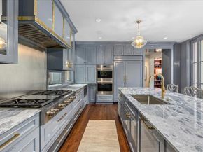 1616  Carleton Avenue , Fort Worth Texas 76107