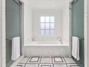 1616  Carleton Avenue , Fort Worth Texas 76107