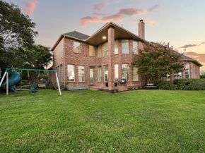 2038  Azalea Trail , Irving Texas 75063