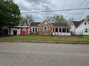 2518  Mclemore Avenue , Fort Worth Texas 76111