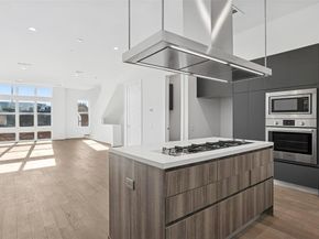 3040  Chimes Street , Dallas Texas 75219