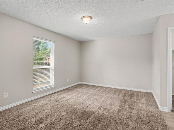 7500  Little Rock Lane , Fort Worth Texas 76120