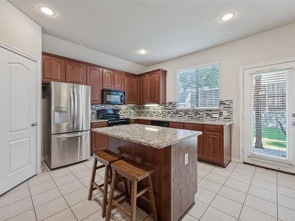 2009  Michelle Creek Drive , Little Elm Texas 75068