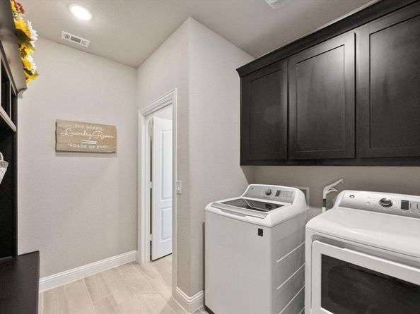 2605  Dylan Lane , Mansfield Texas 76063
