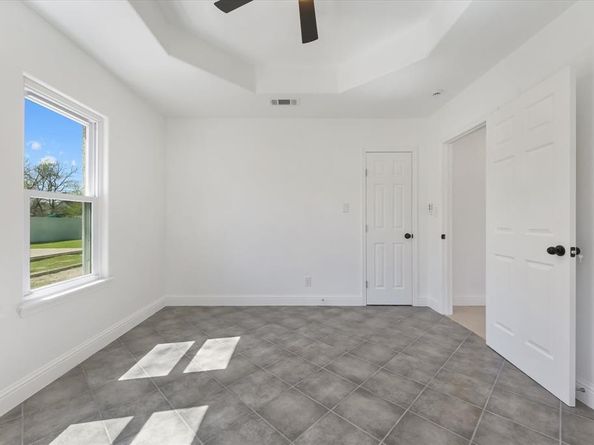 4432  Nolan Street , Fort Worth Texas 76119