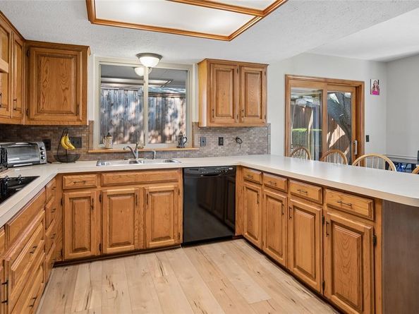 1105  Wood Creek Circle , Flower Mound Texas 75028