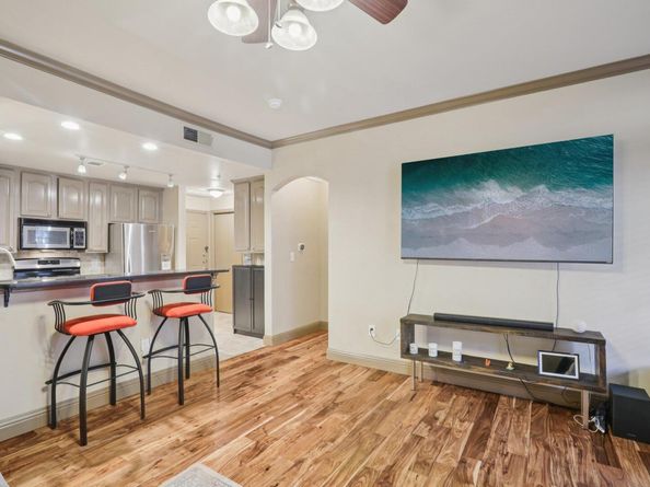 9525 N Capital Of Texas Highway 413, Austin TX 78759