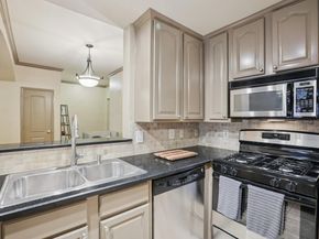 9525 N Capital Of Texas Highway 413, Austin TX 78759