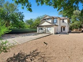 1708 E 17th ST B, Austin TX 78702