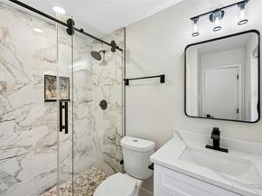 1708 E 17th ST B, Austin TX 78702