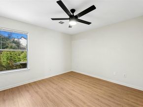 1708 E 17th ST B, Austin TX 78702