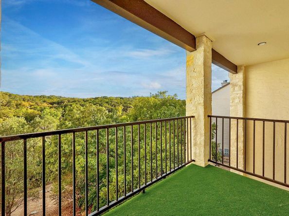 1701 Spyglass DR 11, Austin TX 78746