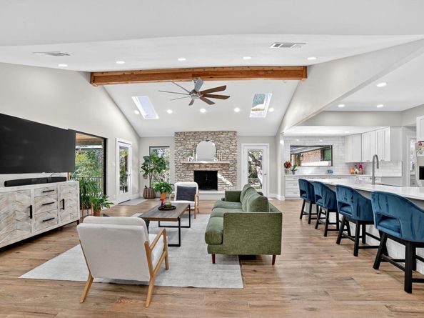 10600 Glass Mountain TRL, Austin TX 78750