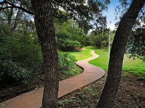 5212 Crystal Water DR, Austin TX 78735