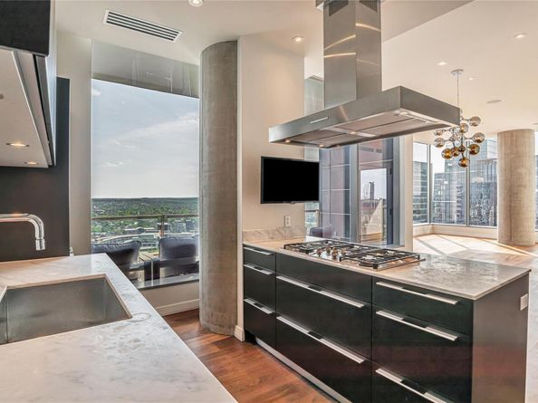 210 Lavaca ST 2903, Austin TX 78701