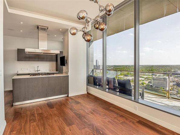 210 Lavaca ST 2903, Austin TX 78701