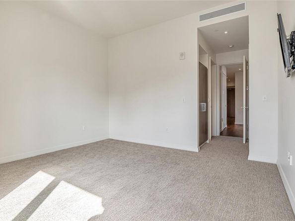 210 Lavaca ST 2903, Austin TX 78701