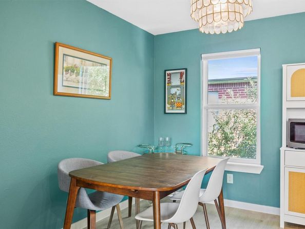 8605 Putnam DR 202, Austin TX 78757