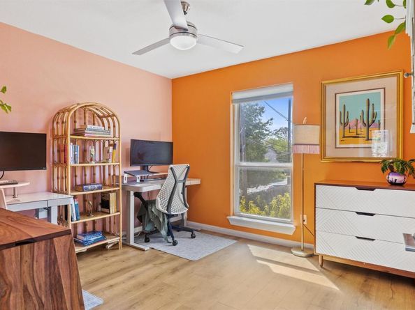 8605 Putnam DR 202, Austin TX 78757