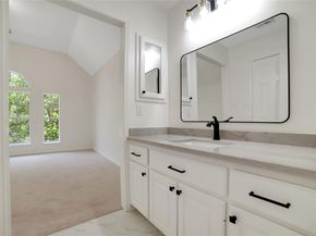 6601 Needham LN, Austin TX 78739