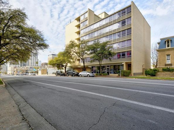 1800 Lavaca ST A201, Austin TX 78701