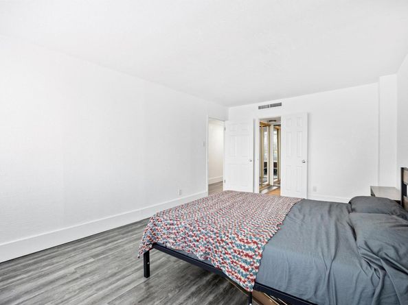 1800 Lavaca ST A201, Austin TX 78701