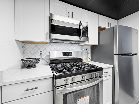 1800 Lavaca ST A201, Austin TX 78701