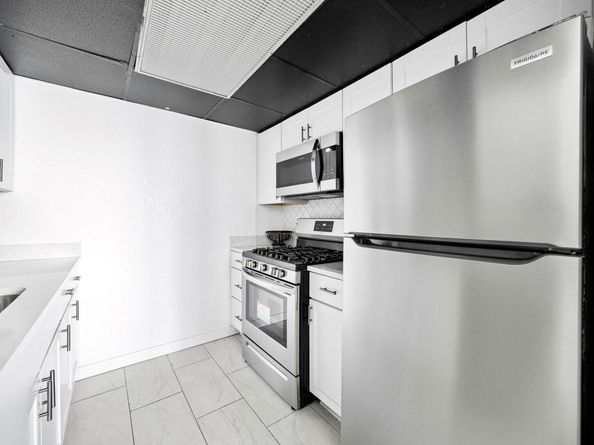 1800 Lavaca ST A201, Austin TX 78701