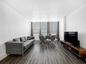 1800 Lavaca ST A201, Austin TX 78701